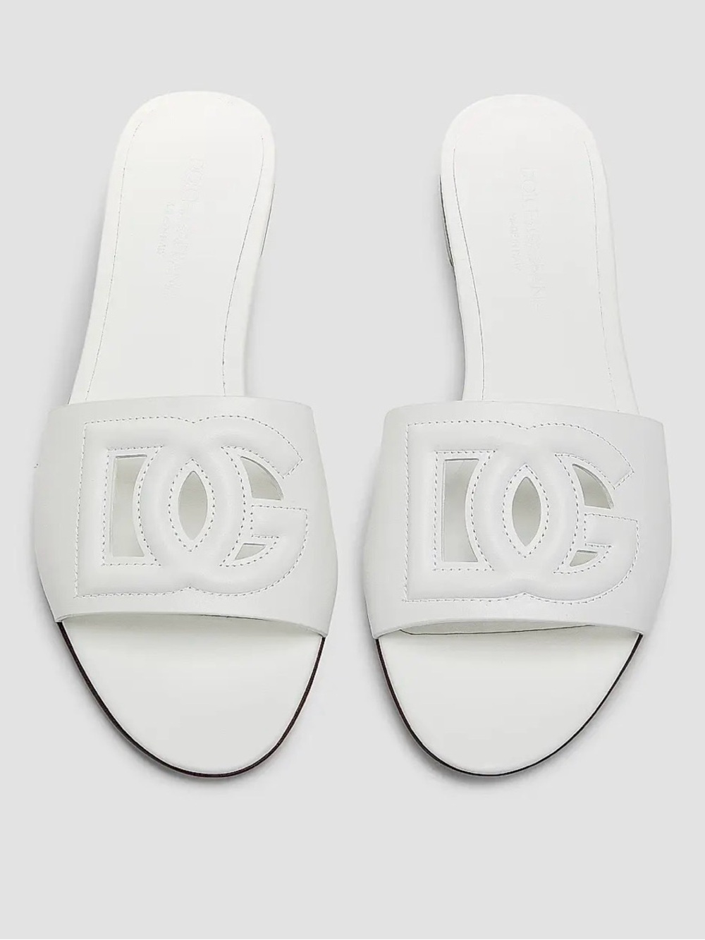 Brand New Dolce & Gabbana DG Interlocked Leather White Sandals size 38